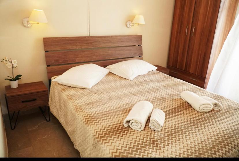 Guesthouse Corali Hydra  Bagian luar foto